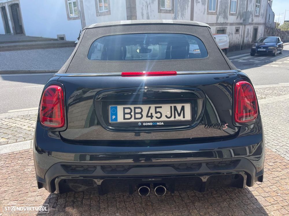 MINI Cabrio Cooper S Premium JCW Auto - 22