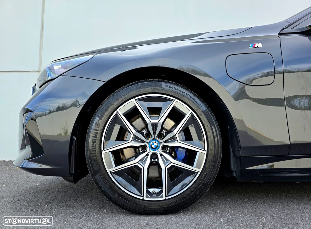 BMW 530 e Pack Desportivo M Pro - 7