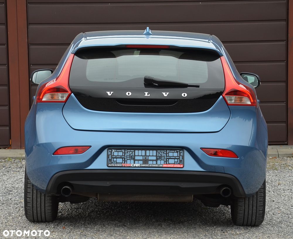 Volvo V40 T2 - 3