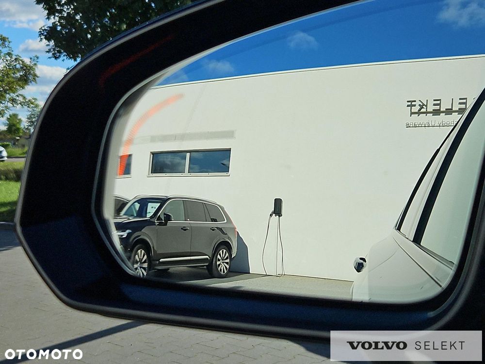 Volvo S90 T8 AWD Plug-In Hybrid Plus Dark - 31