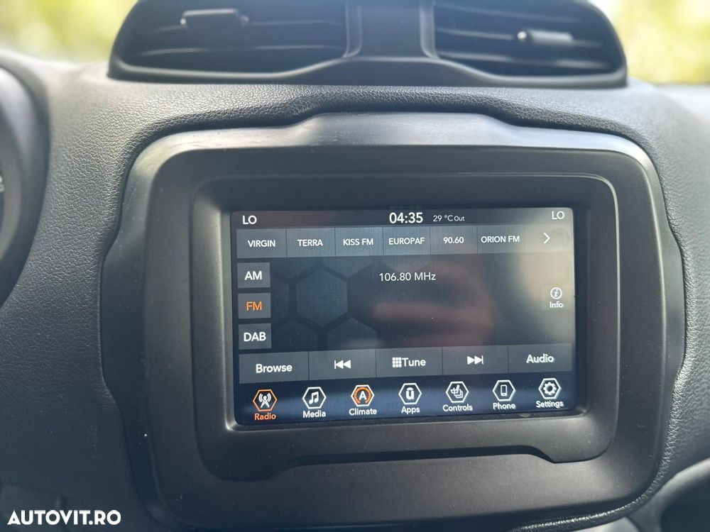Jeep Renegade 1.5 FWD AT7 MHEV Limited - 16