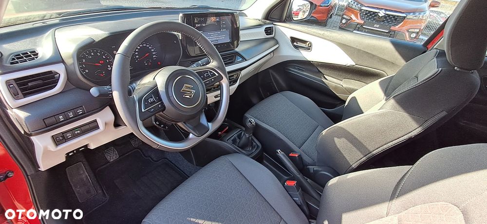 Suzuki Swift 1.2 Dualjet SHVS Premium Plus - 10