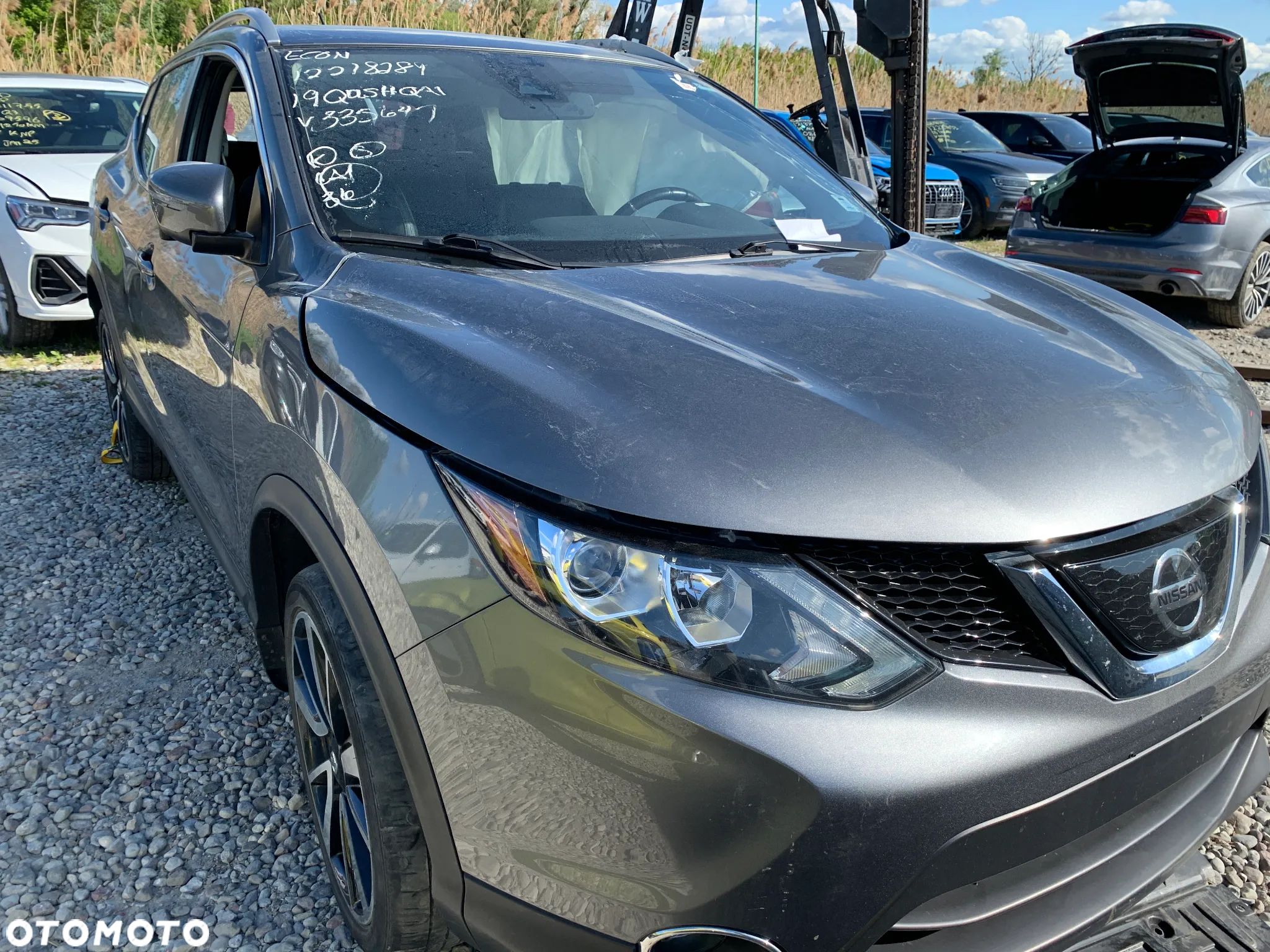 Nissan Qashqai - 1