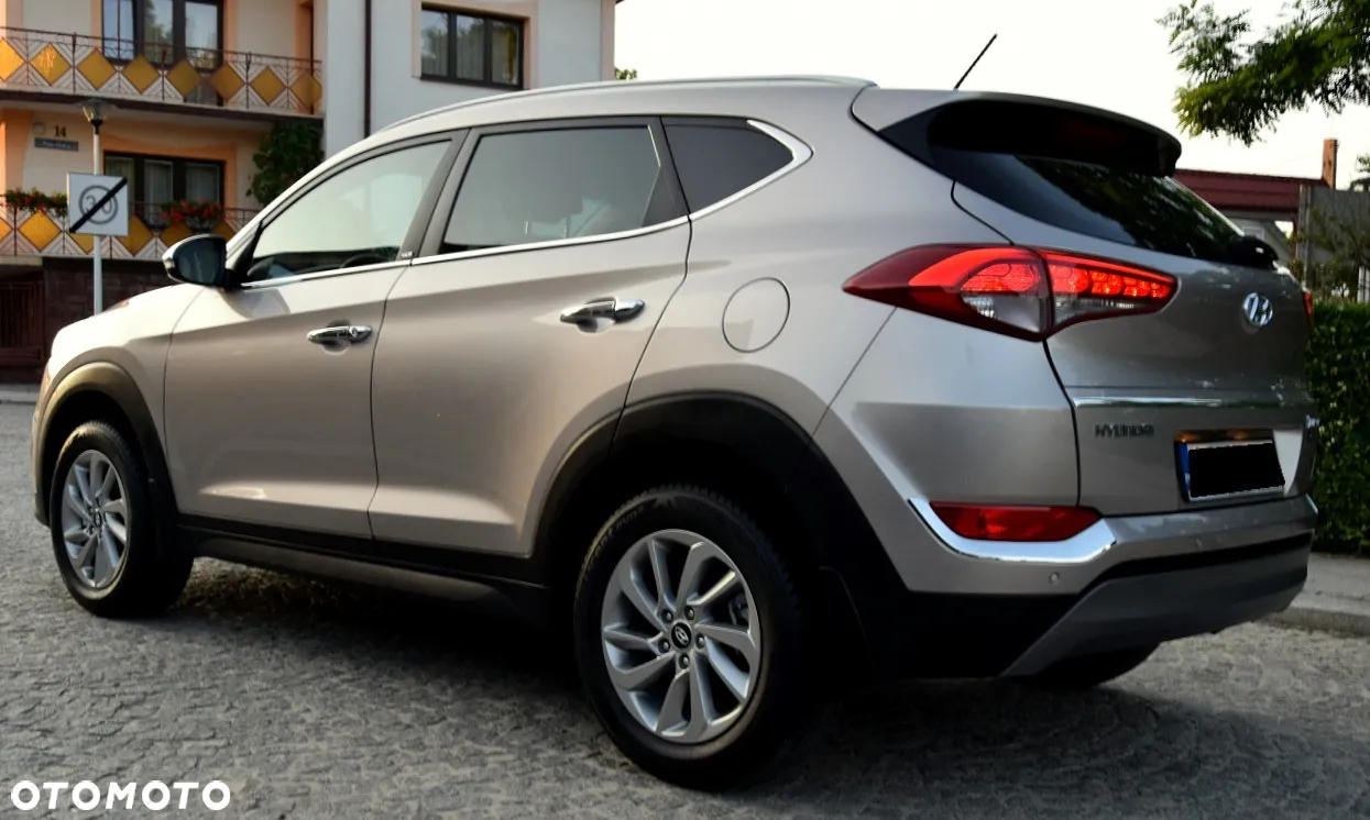 Hyundai Tucson 1.6 GDI BlueDrive Style 2WD - 20