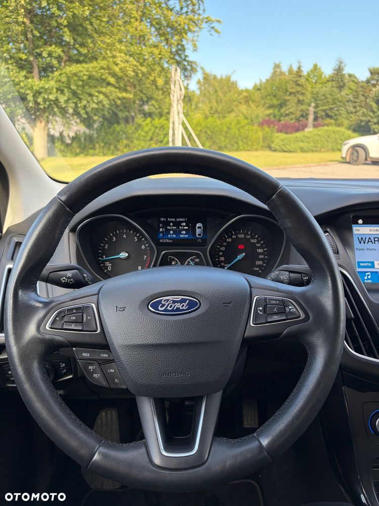 Ford Focus 1.0 EcoBoost STart-Stopp-System TITANIUM - 10