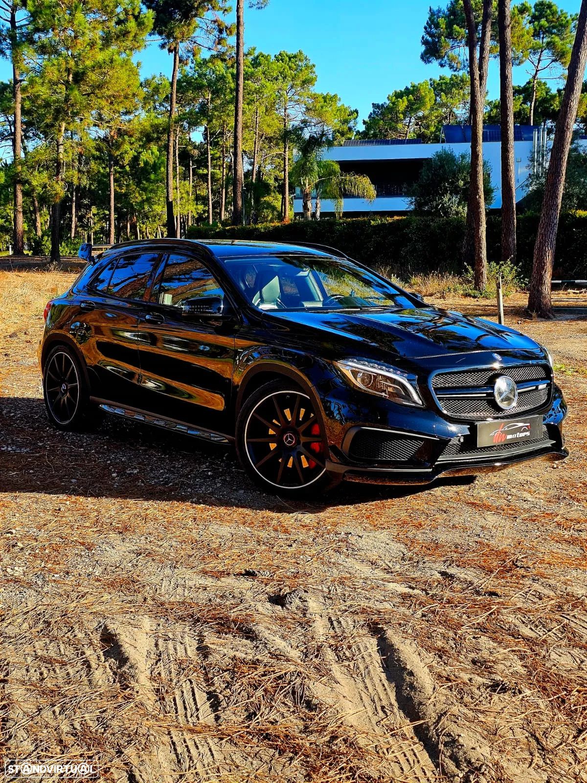 Mercedes-Benz GLA 45 AMG 4Matic 7G-DCT - 1