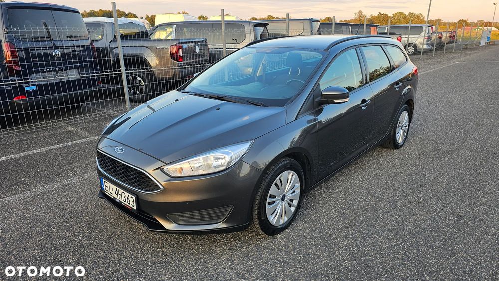 Ford Focus 1.6 Trend - 1