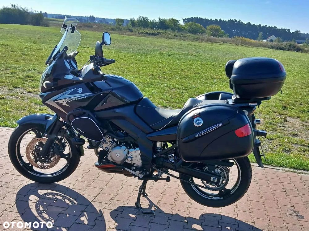 Suzuki V-STROM - 6