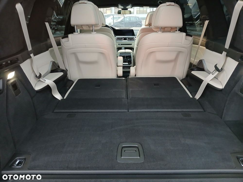 BMW X7 xDrive30d sport - 40