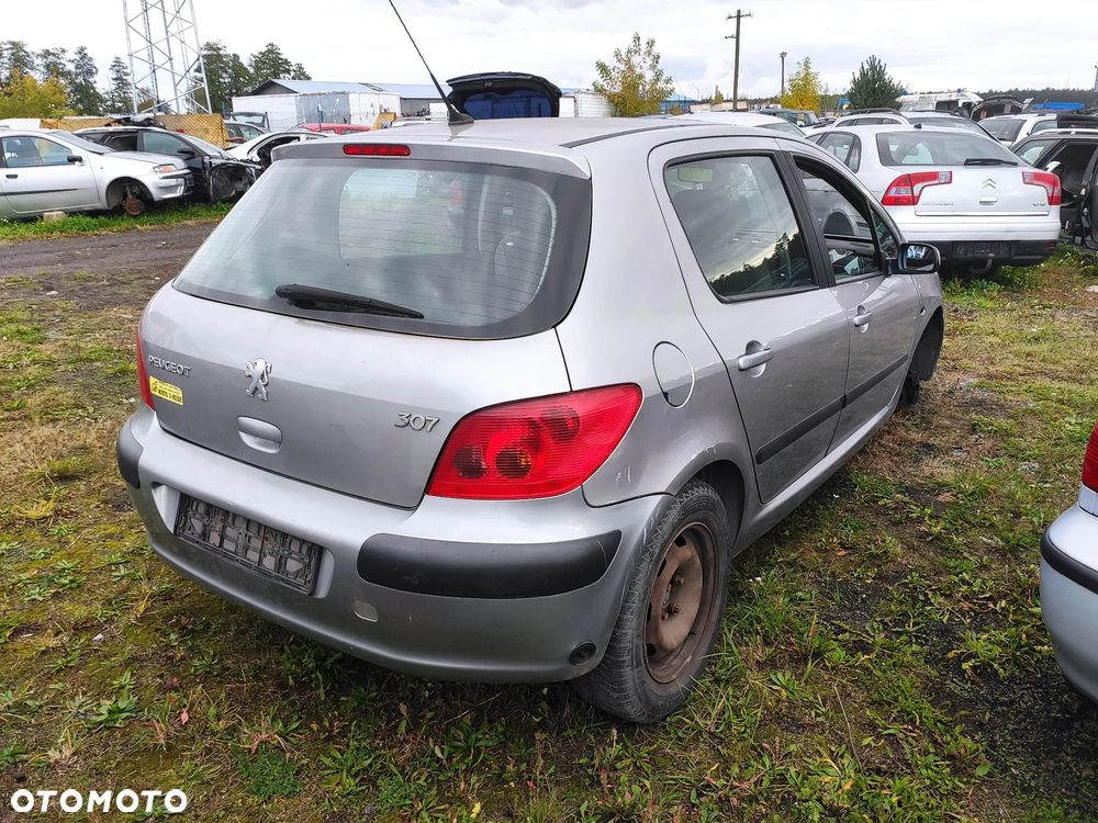Peugeot 307 1.6 16v NFU lakier EZA na części - 4