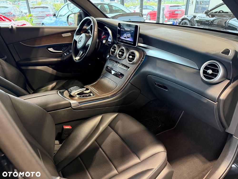 Mercedes-Benz GLC 220 d 4Matic 9G-TRONIC Exclusive - 13