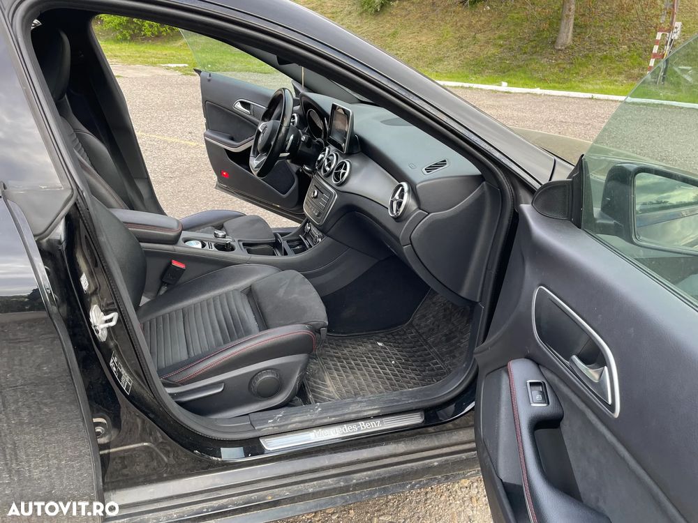 Mercedes-Benz CLA 220 d 7G-DCT Orange Art Edition - 11