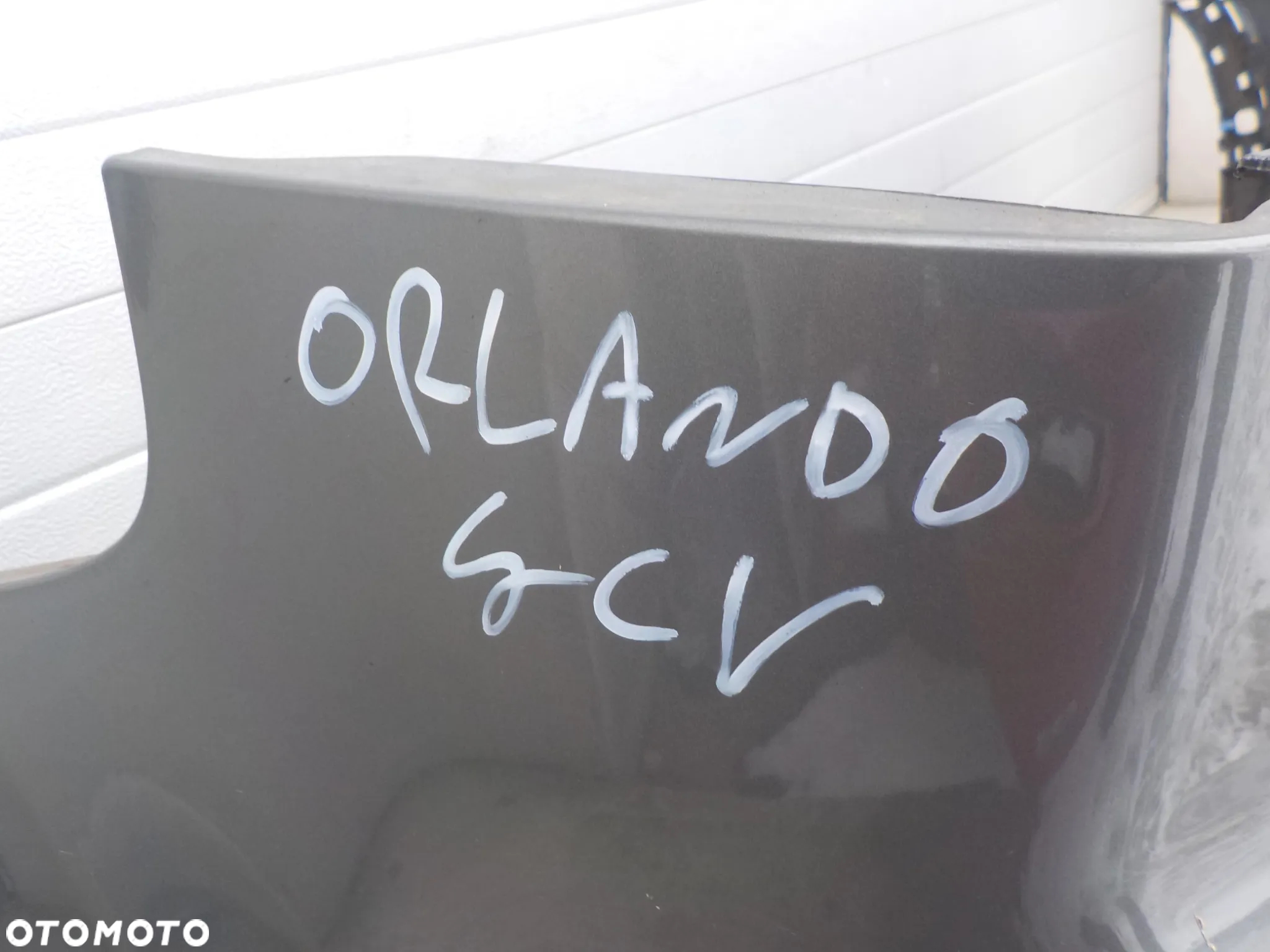 CHEVROLET ORLANDO ZDERZAK TYŁ POD PDC  GCV - 6