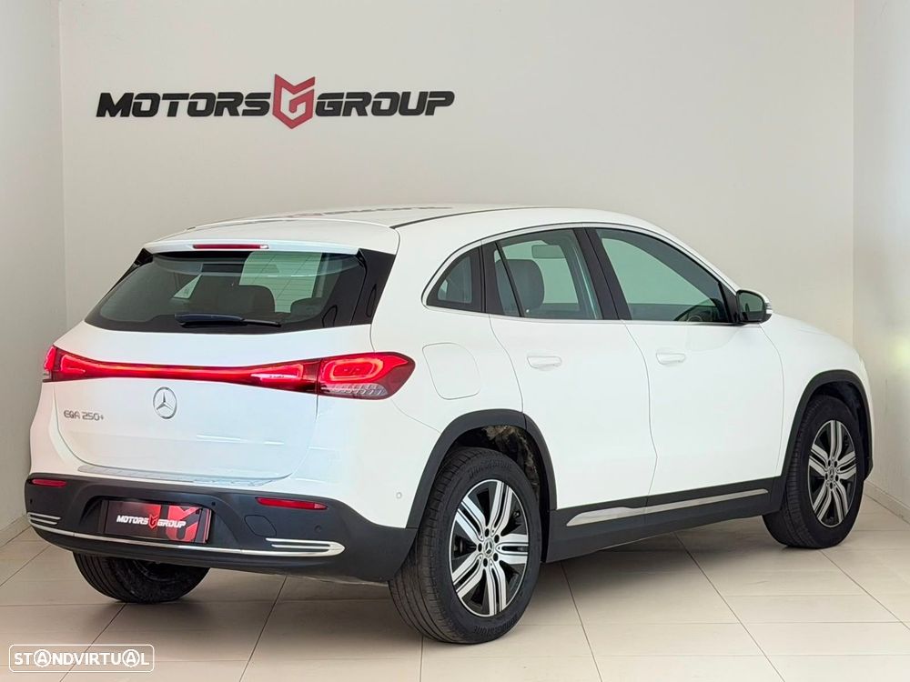 Mercedes-Benz EQA 250+ Progressive - 17