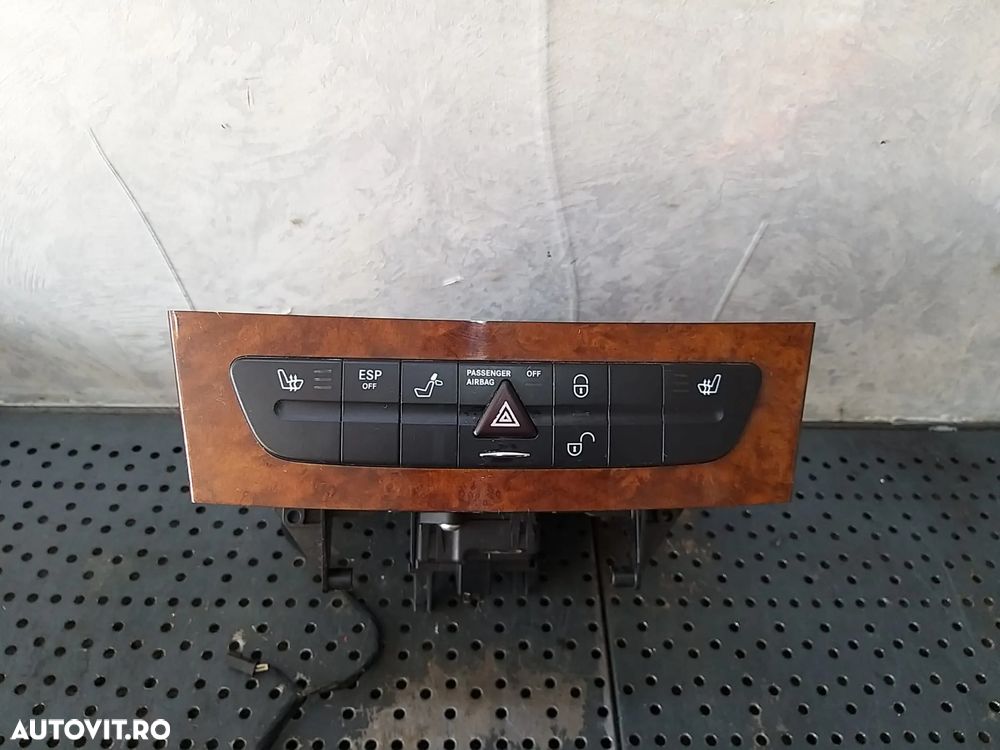 Consola butoane magazie cd uri mercedes e class w211 a2116800552 - 1