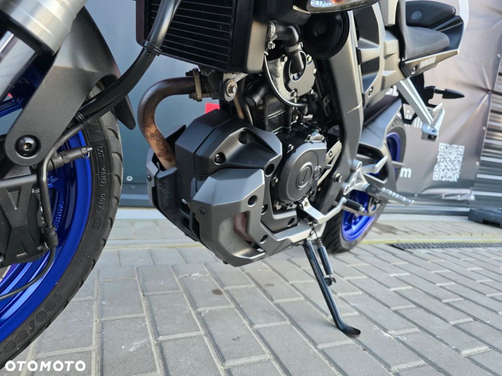 Yamaha MT - 19