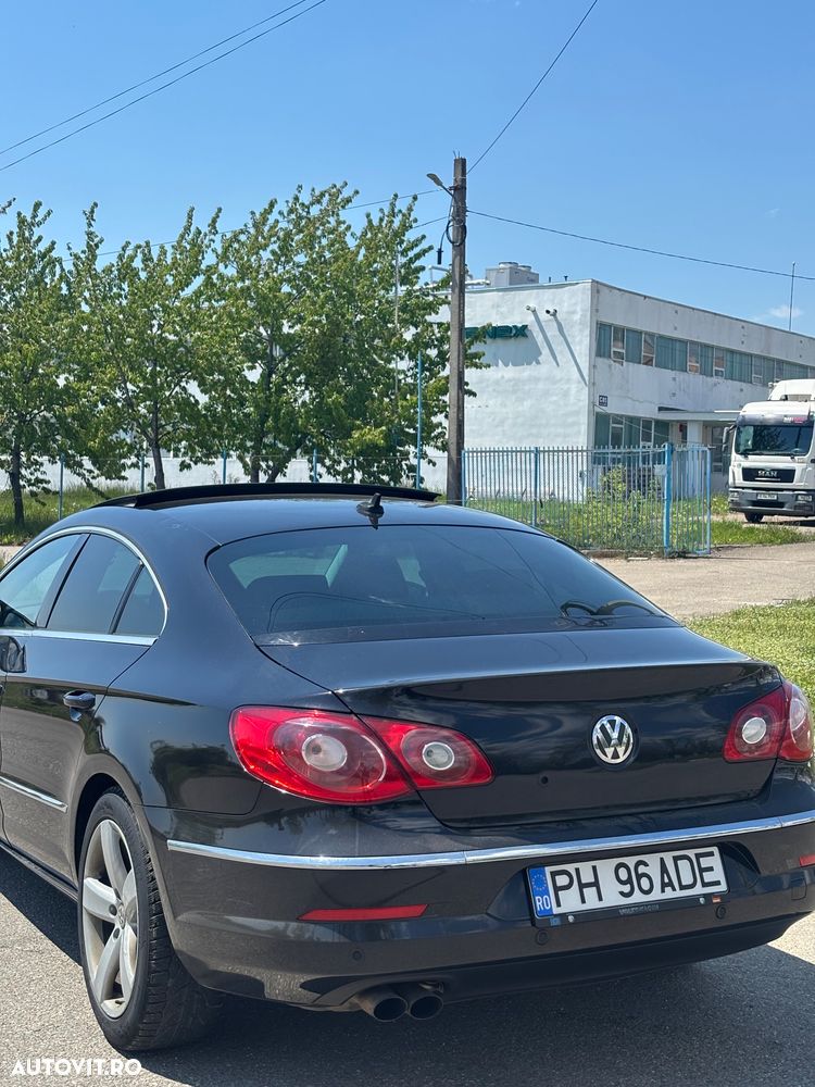 Volkswagen Passat 2.0TDI Comfortline DPF DSG - 2