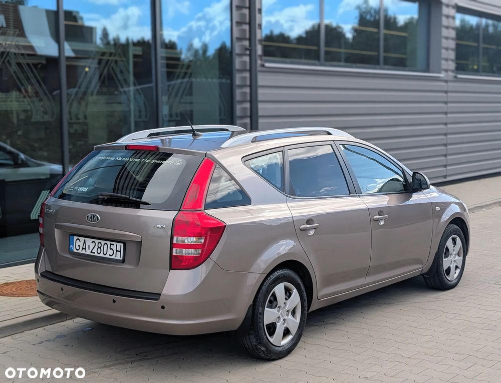 Kia Ceed 1.6 Crdi Optimum - 2
