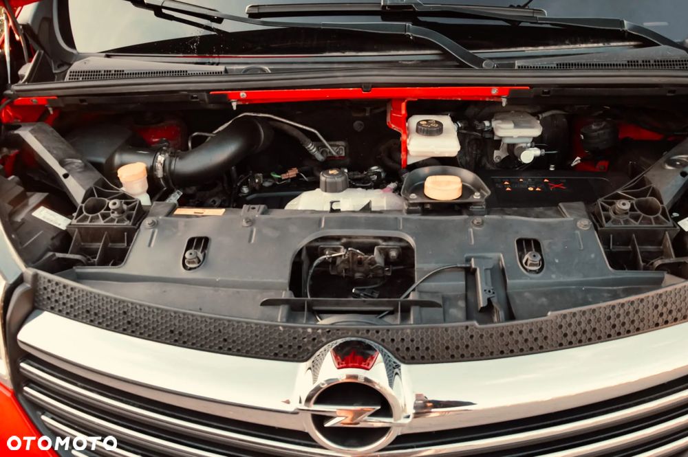 Opel Vivaro L2H1 2,9t Elegance Business - 15