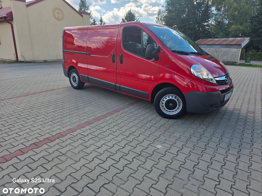 Opel Vivaro - 12