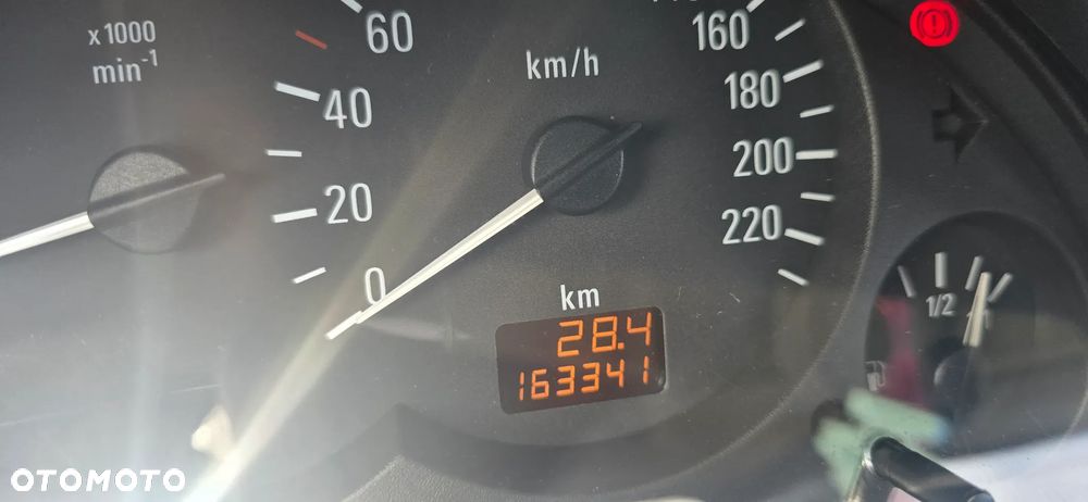 Opel Corsa 1.0 12V Base / Start - 10