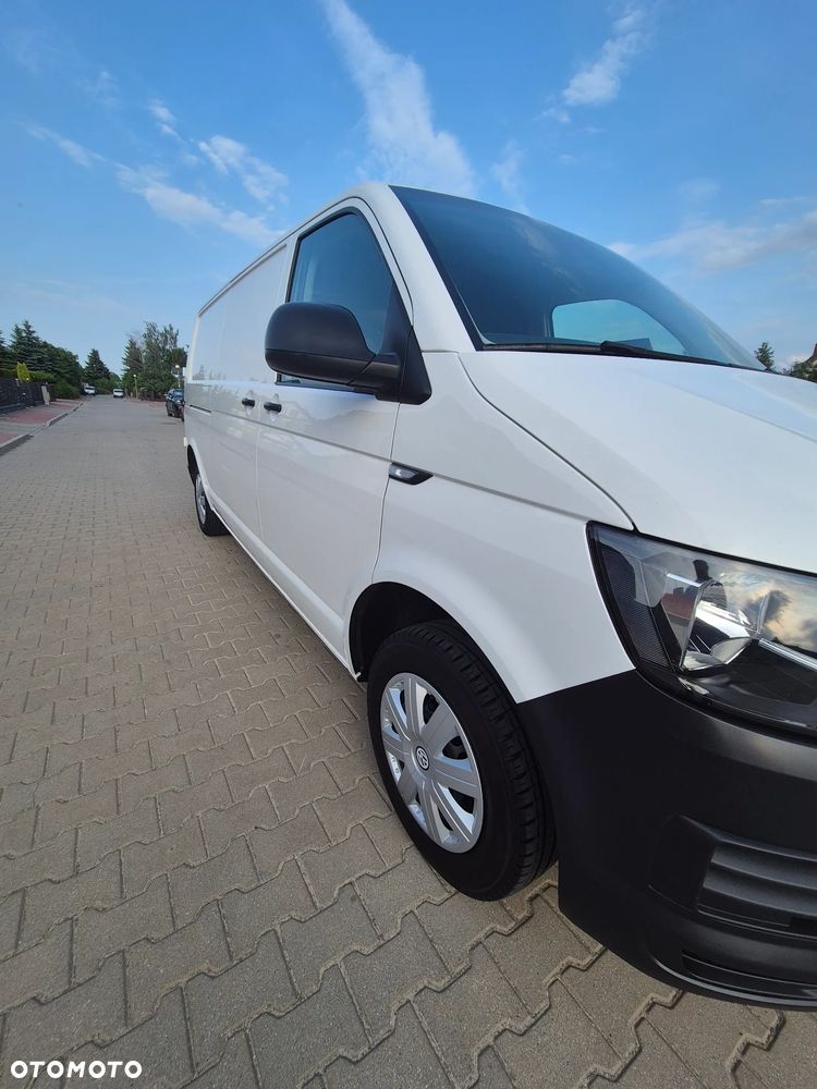 Volkswagen T6 2.0TDI 2020r 150Koni DSG Long Kamera ACC Navi Super stan - 9