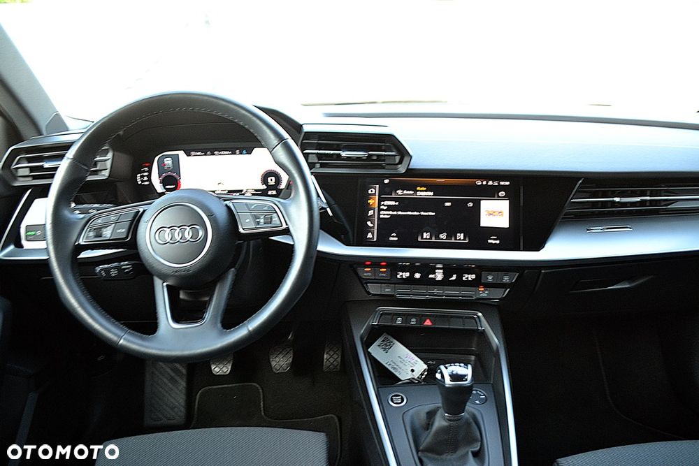 Audi A3 Sportback 35 TFSI Advanced - 16