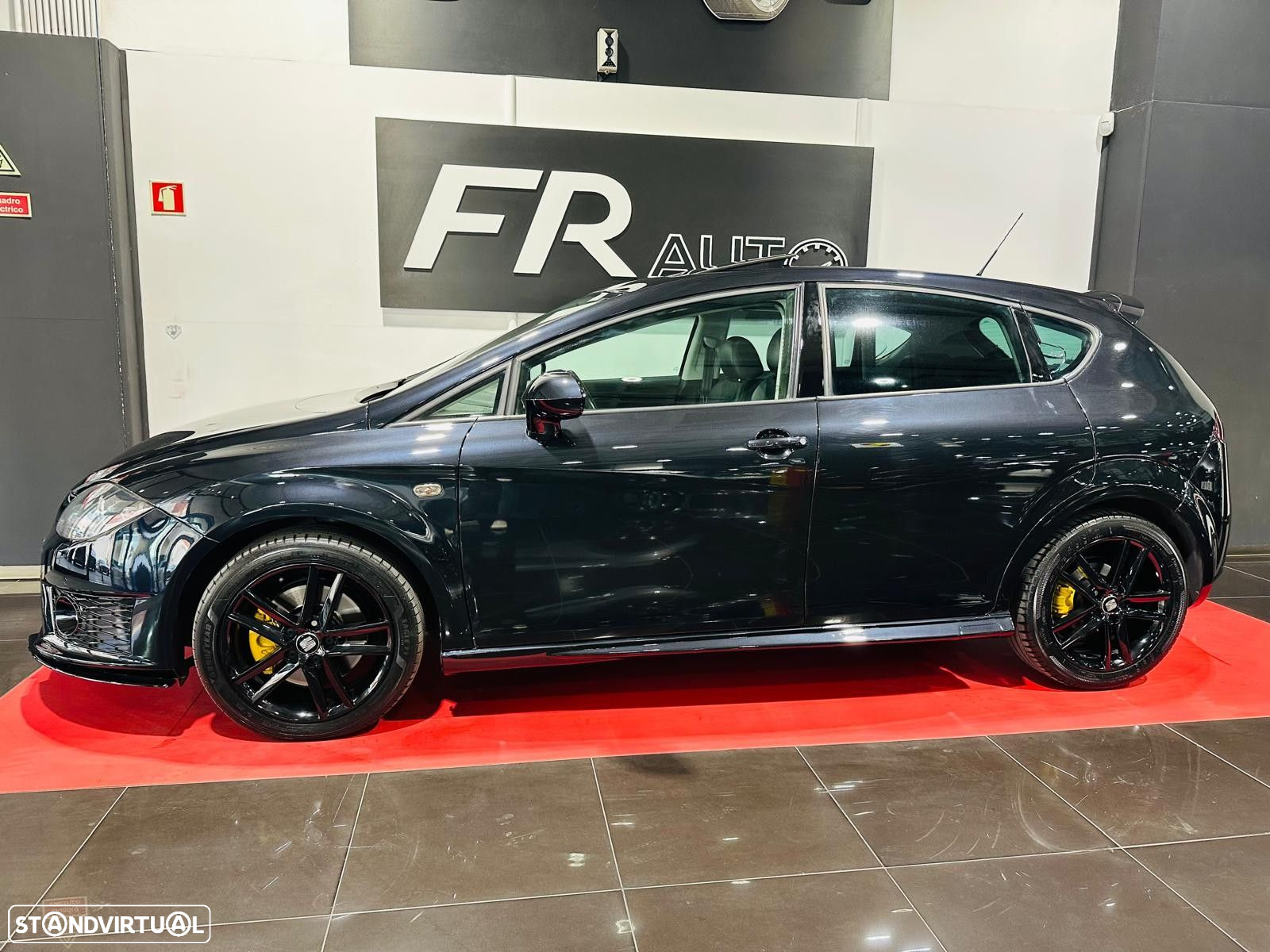 SEAT Leon 2.0 TDI FR DPF - 11