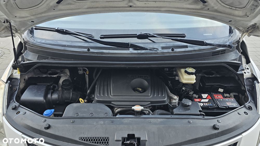 Hyundai H-1 - 14