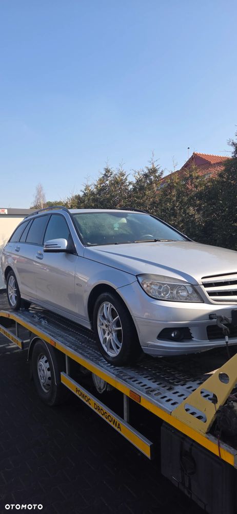 Mercedes-Benz Klasa C 200 CDI DPF (BlueEFFICIENCY) Avantgarde - 1