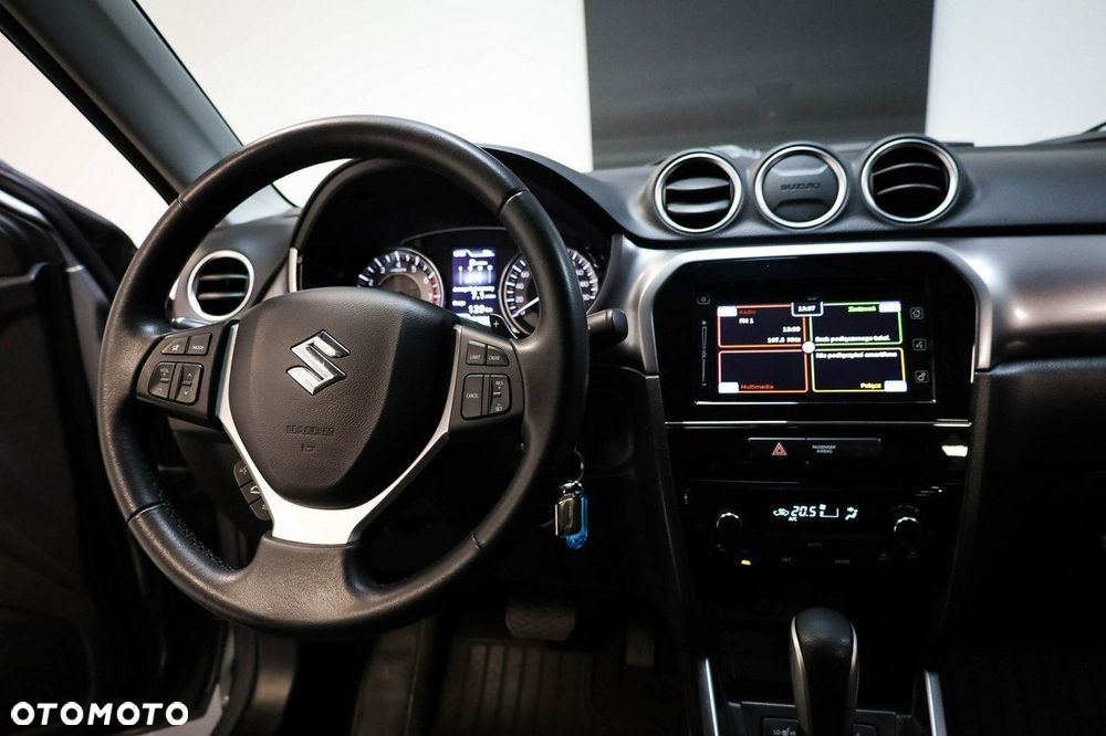 Suzuki Vitara - 23
