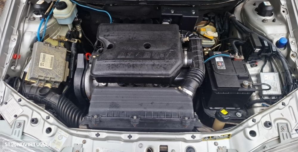 Fiat Punto Cabrio 16V - 19