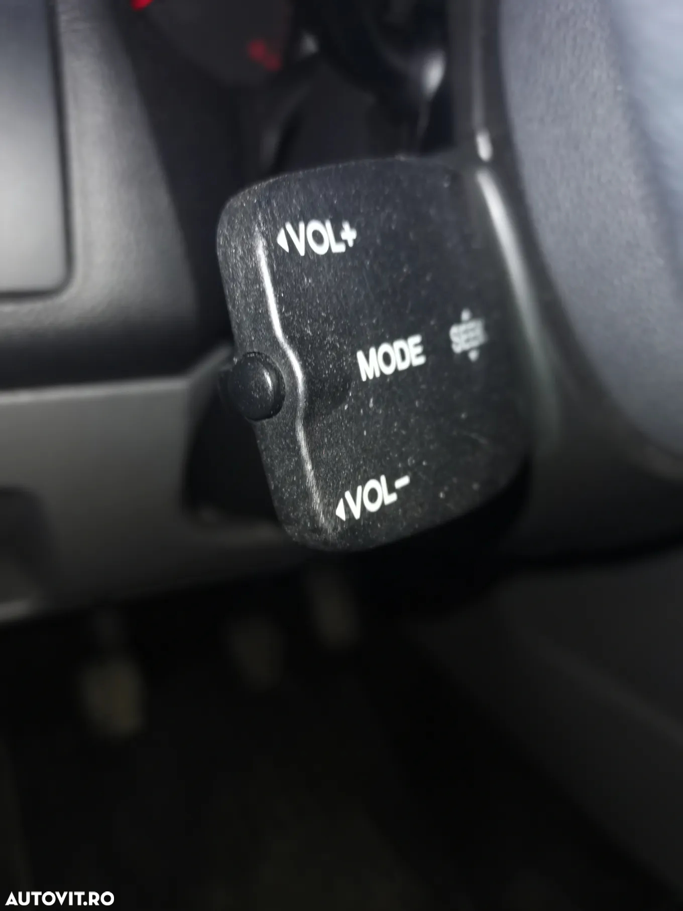 Ford Focus 1.6 TDCi Connection - 11