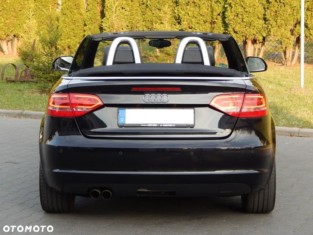 Audi A3 Cabrio 2.0 TDI DPF S tronic S Line Sportpaket - 6