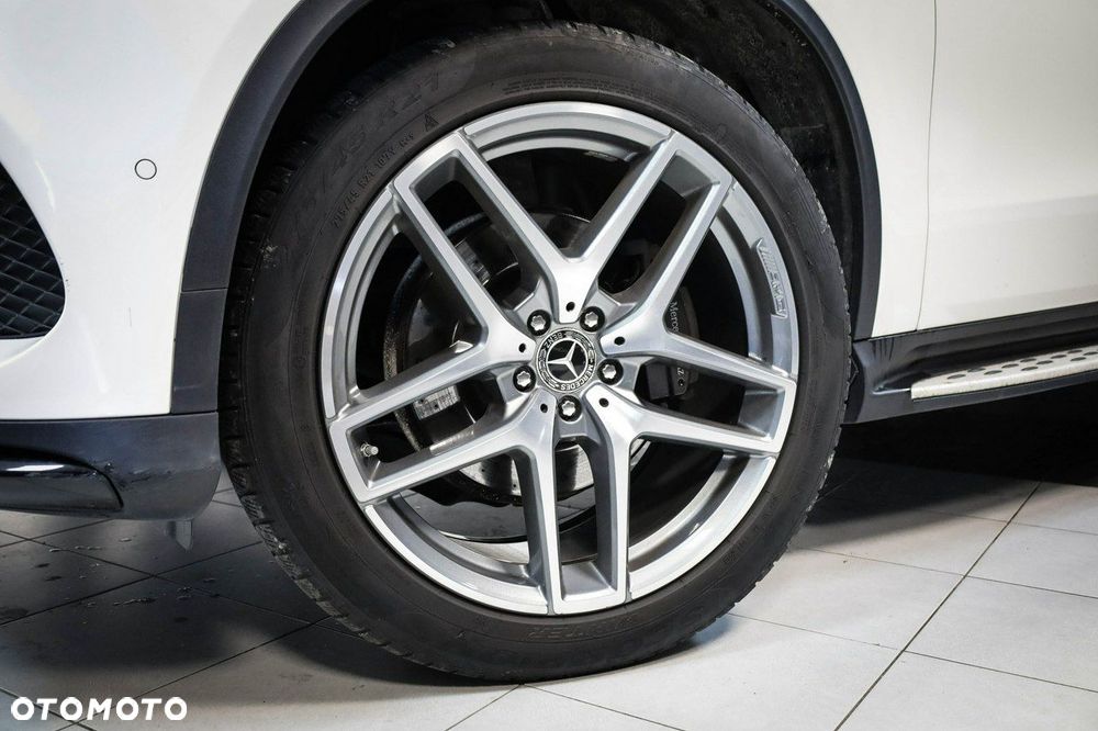 Mercedes-Benz GLE - 4