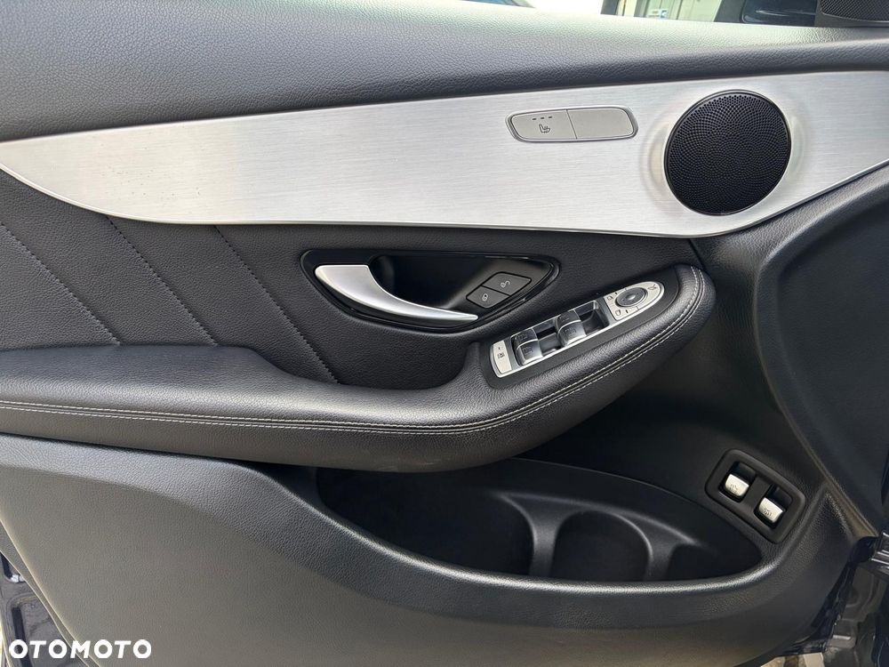 Mercedes-Benz GLC 250 4-Matic - 12