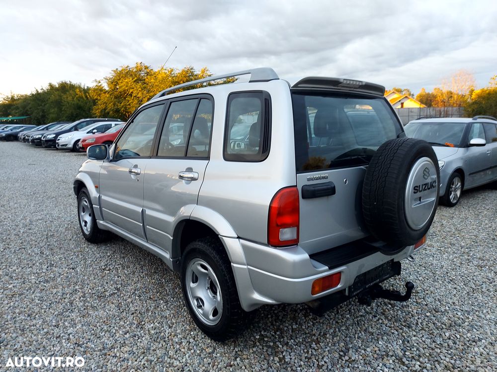 Suzuki Grand Vitara - 3