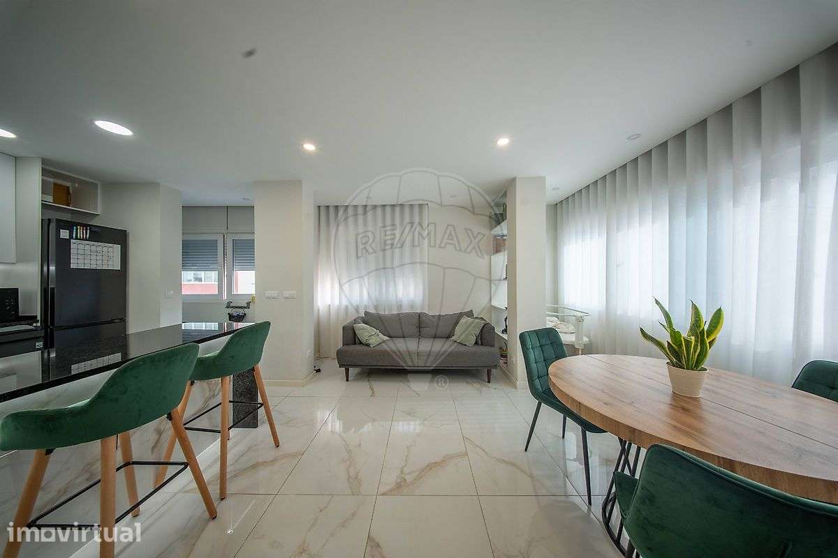 Apartamento T2 para venda - Grande imagem: 2/17