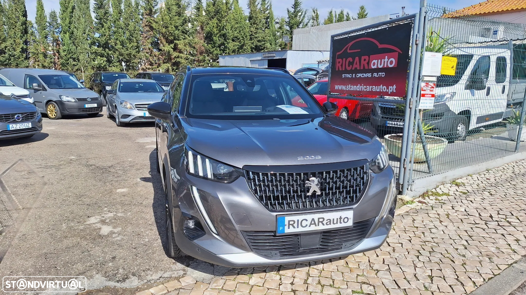 Peugeot 2008 1.5 BlueHDi GT Line - 15