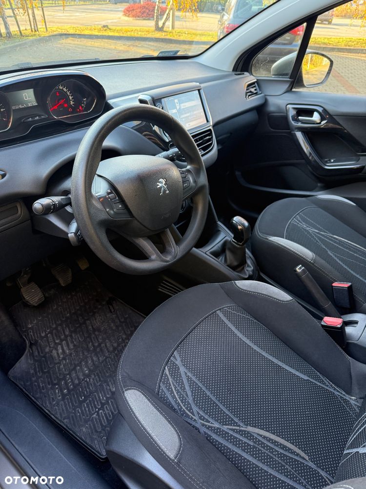 Peugeot 208 1.4 VTi Allure - 13