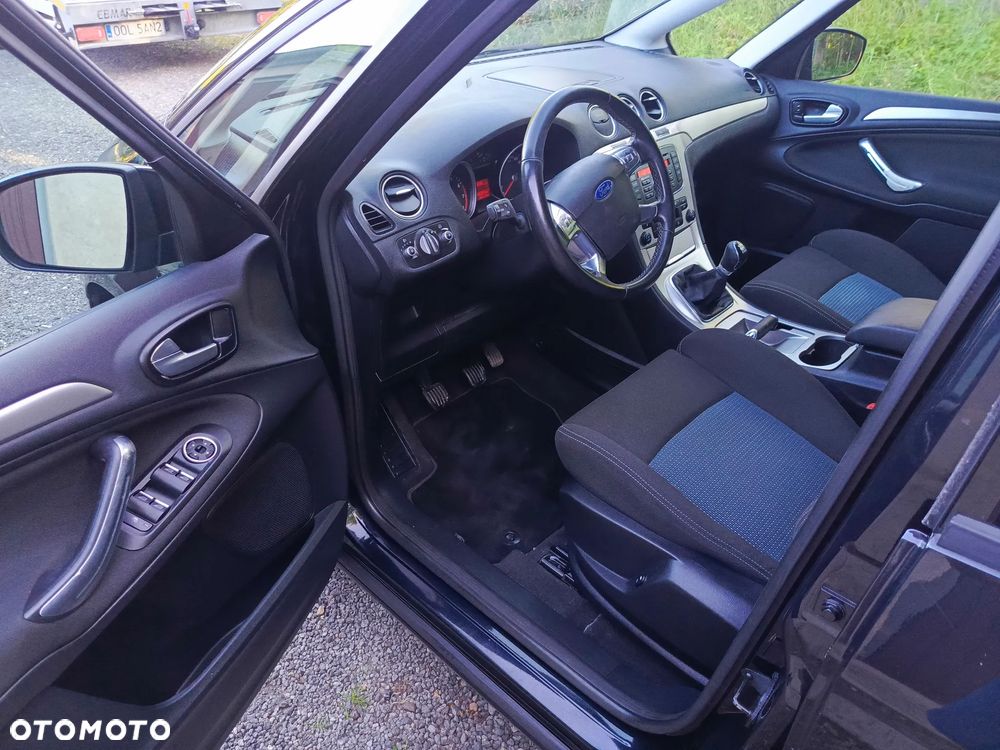 Ford S-Max 2.0 Titanium - 22