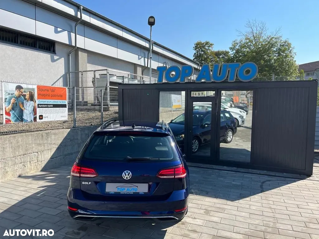 Volkswagen Golf 2.0 TDI DSG Comfortline - 3