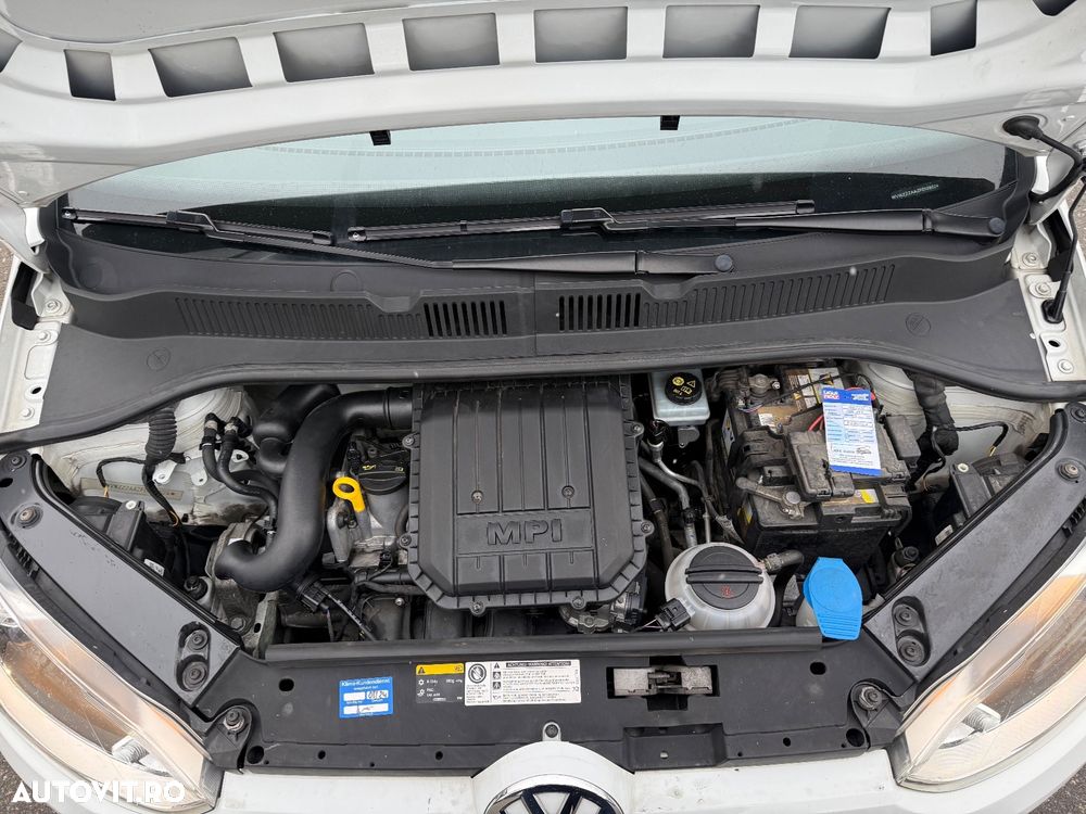 Volkswagen up! BlueMotion Technology club - 7