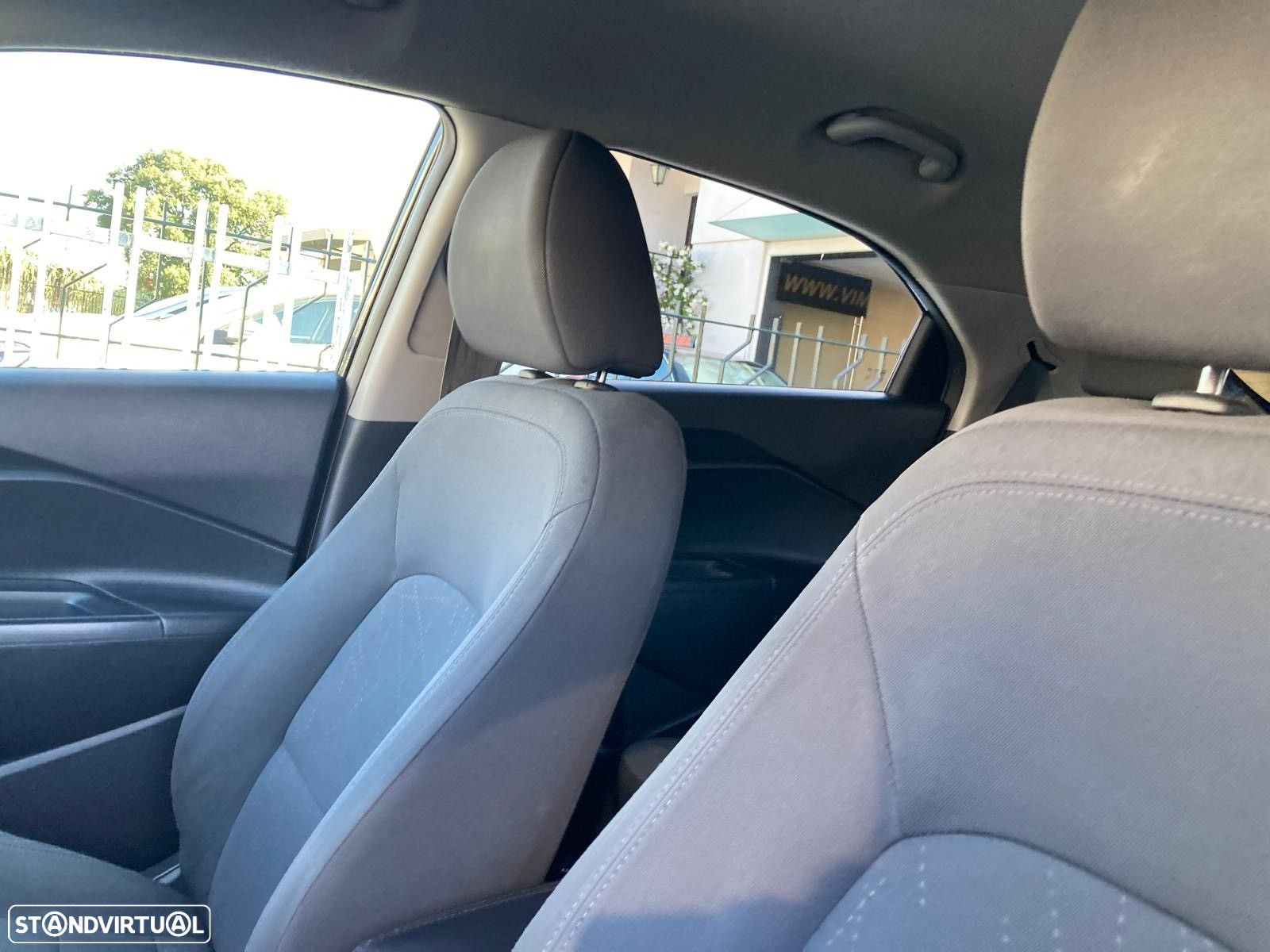 Kia Rio 1.4 CRDi TX Sport - 23