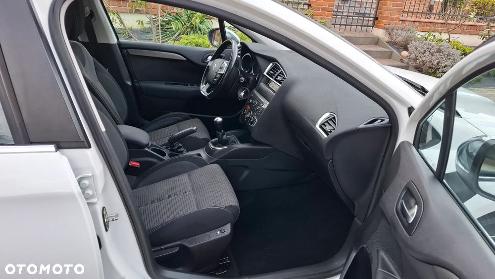 Citroën C4 1.6 VTi Equilibre - 10