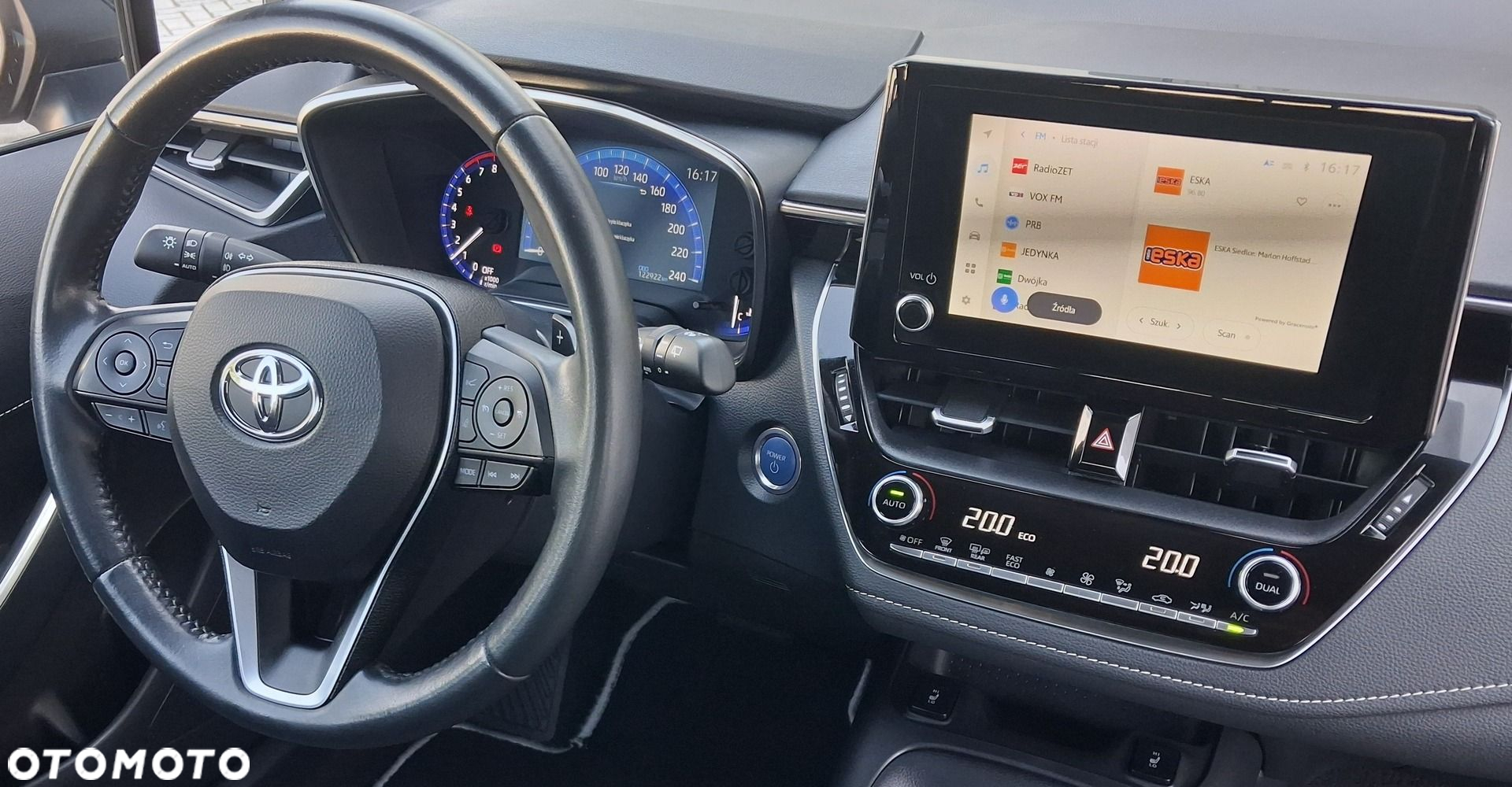 Toyota Corolla - 16