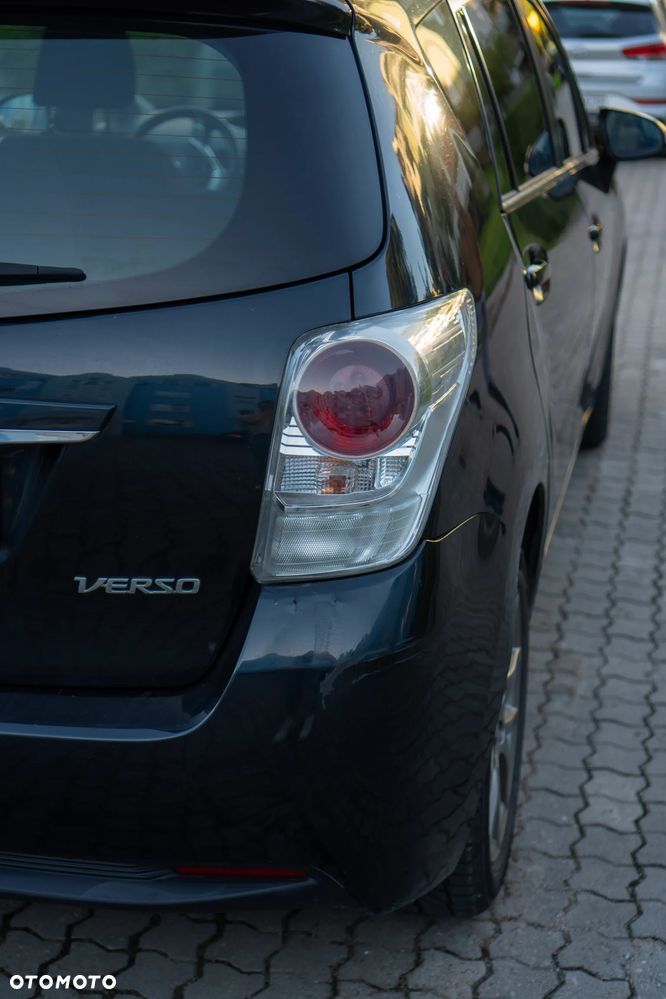 Toyota Verso - 7