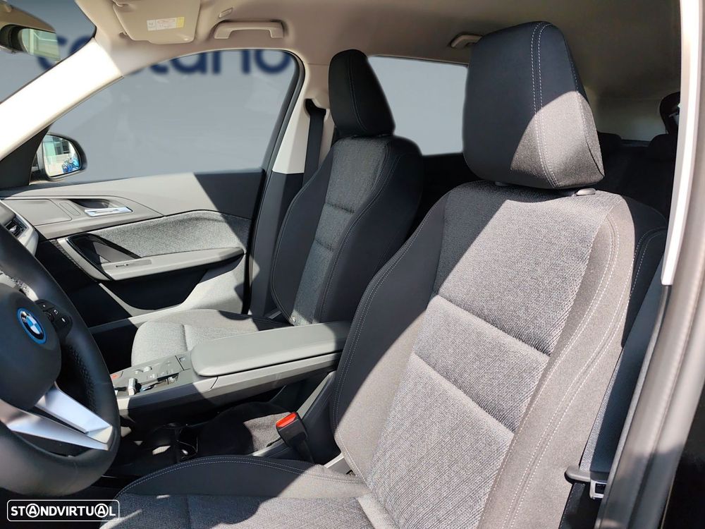 BMW X1 xDrive25e - 11
