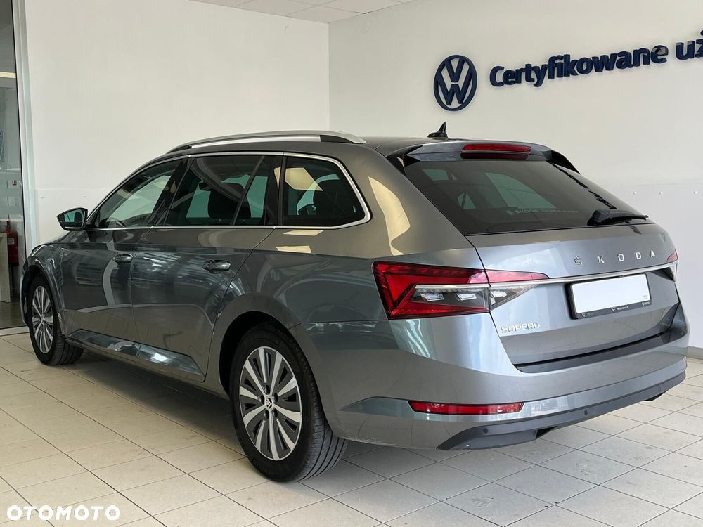 Skoda Superb 2.0 TDI SCR Style DSG - 12