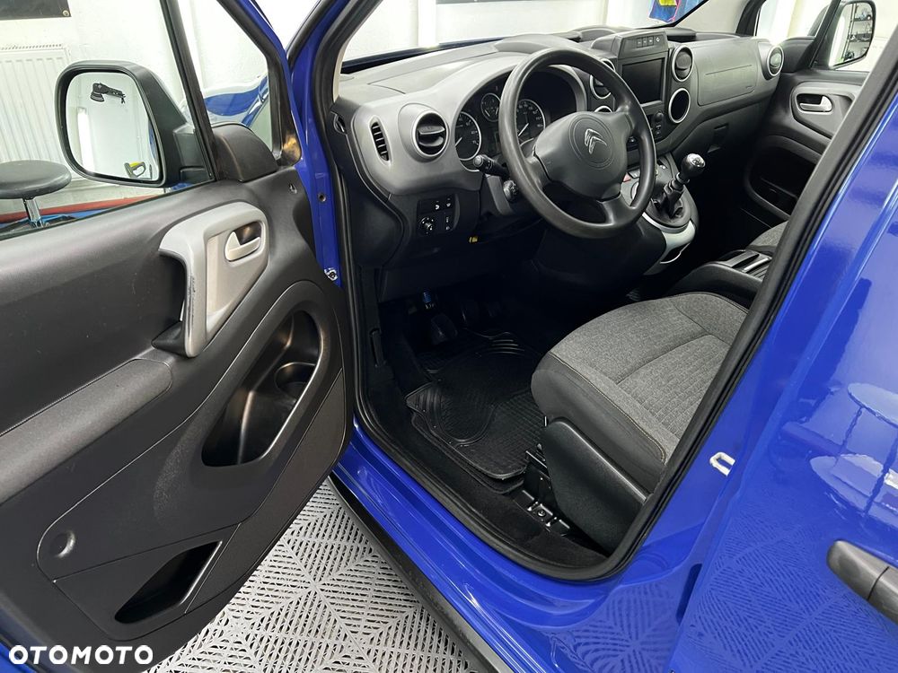 Peugeot Partner BlueHDi 120 Stop&Start Outdoor - 19